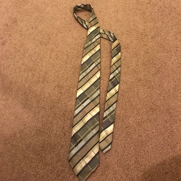 Olive & tan patterned tie - Picture 1 of 1