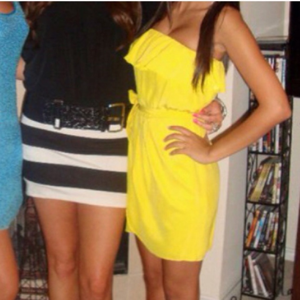 Amanda Uprichard Bright Yellow Silk Dress - XS