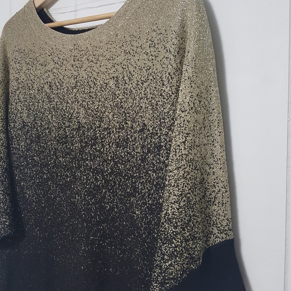 NY Collection Gold and Black Ombre Top