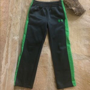 Under Armour Boys Pants Size 6