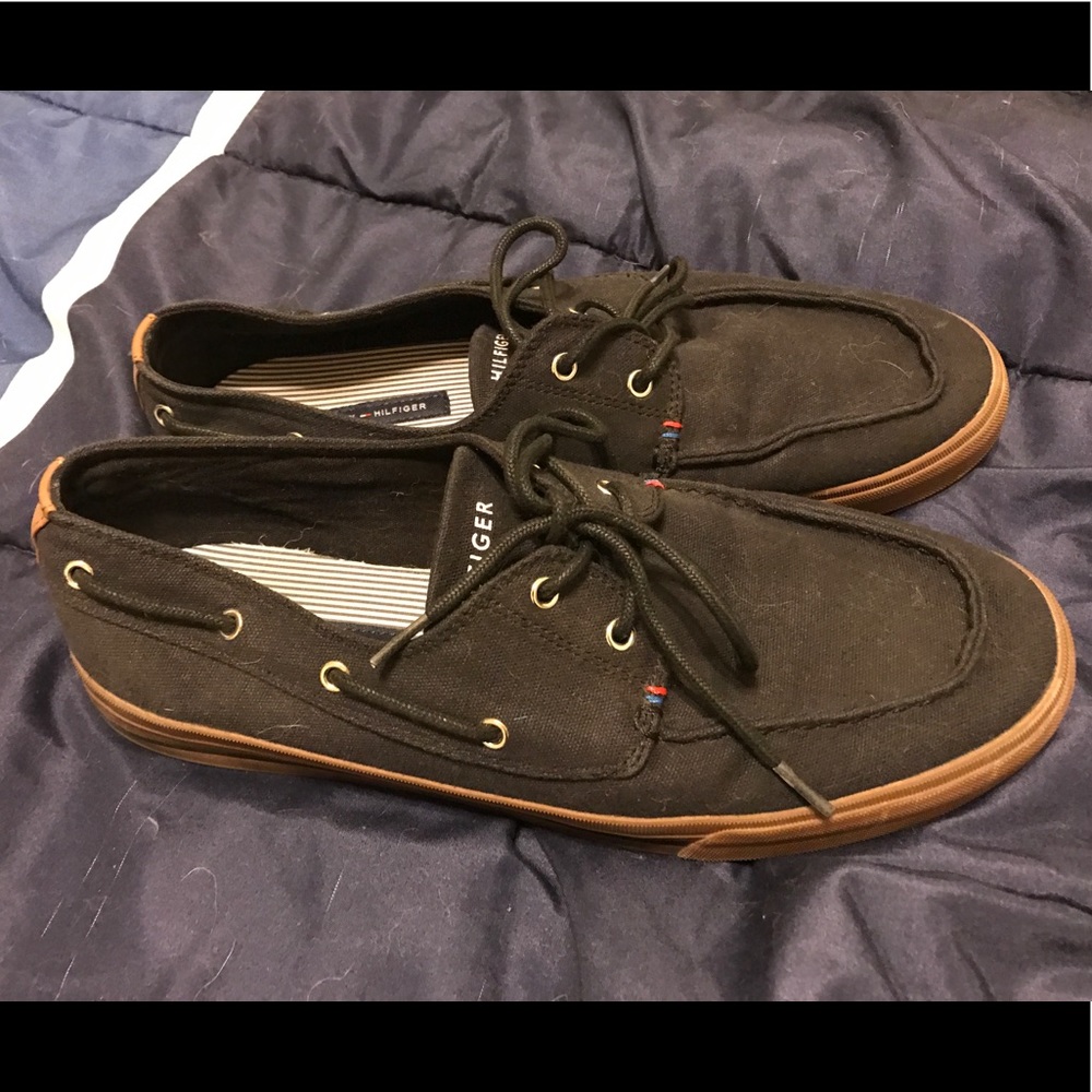 Like new Tommy Hilfiger boat shoes