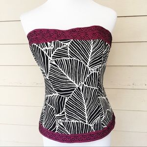 White House Black Market Boustier With Jungle Leaf