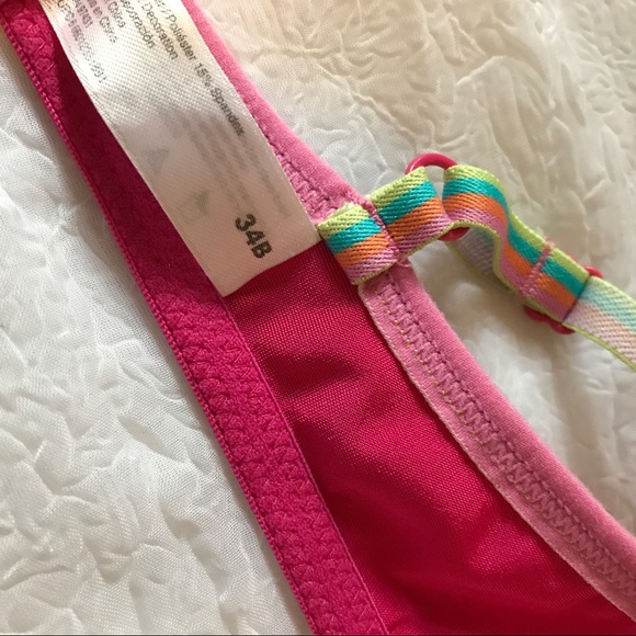 Pink bra 34B - Picture 4 of 4