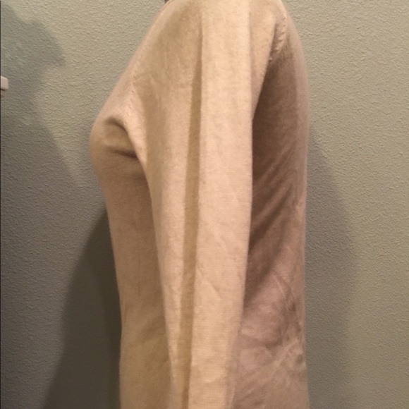 Bloomingdales silk cashmere sweater - Picture 5 of 6