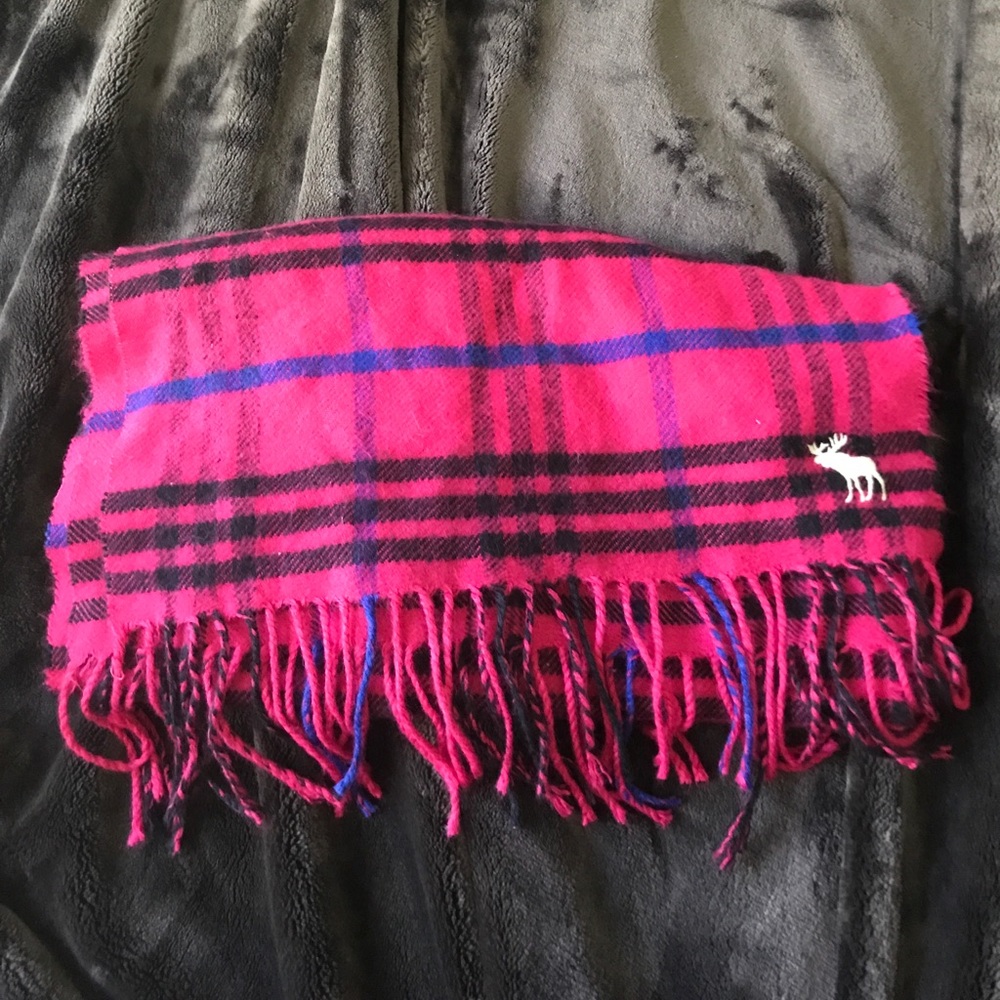 ABERCROMBIE Scarf