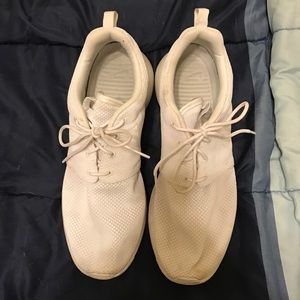 Like new all white Nike Roche shoes