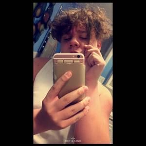 Meet your Posher, Samuel