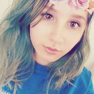 Meet your Posher, Sierra