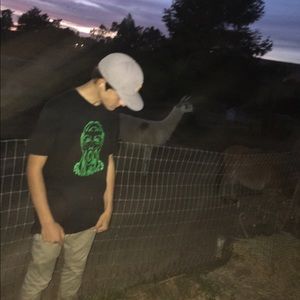 Meet your Posher, Liam