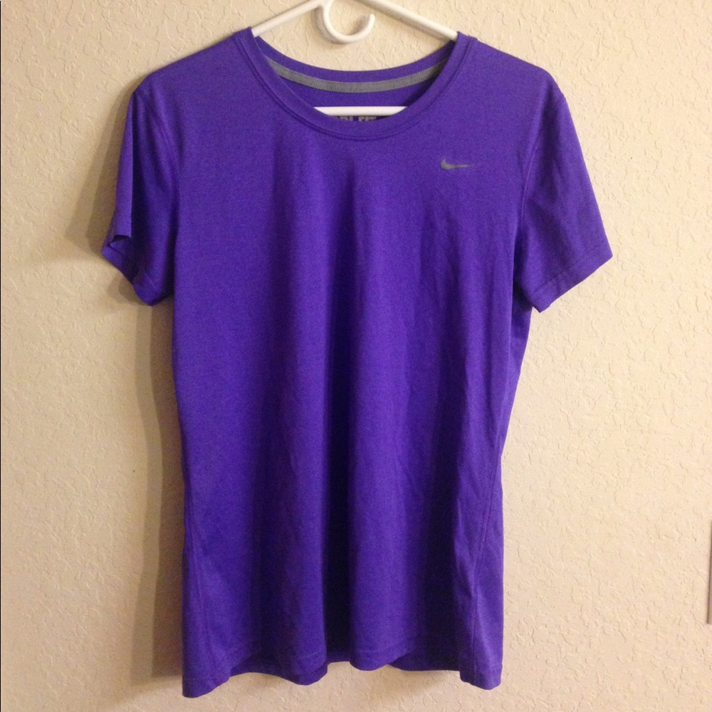 Large Dri-Fit Lightweight Purple Nike Shirt