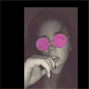 Meet your Posher, Cora