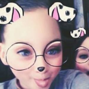 Meet your Posher, Adrianna