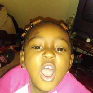 Meet your Posher, Shakeithia