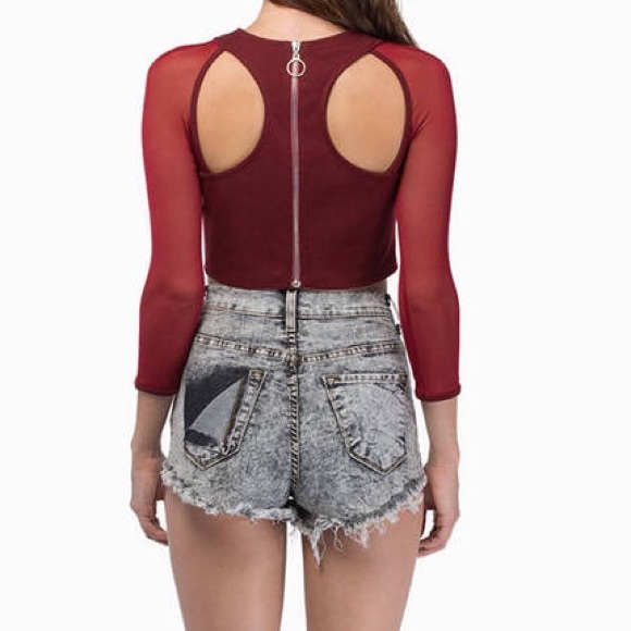 Tobi maroon crop too - Picture 2 of 2