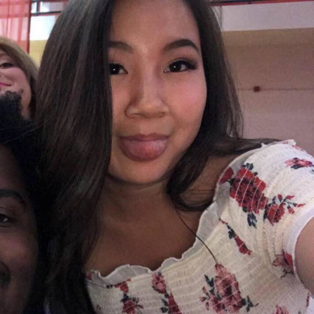 Meet your Posher, Loren