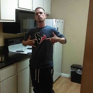 Meet your Posher, Cameron