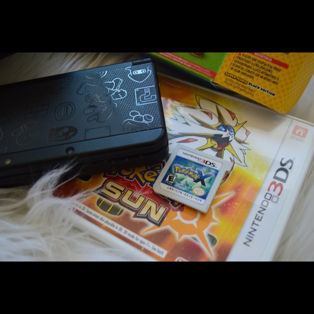 💥SALE💥Nintendo 3DS Super Mario Special Edition - Picture 7 of 8