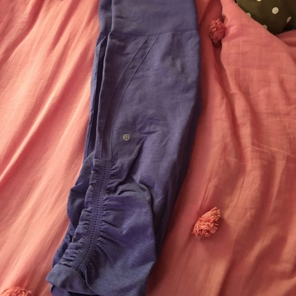 Lululemon crop yoga pants leggings