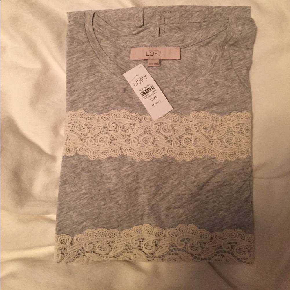 Ann Taylor Loft Maternity Tee XSP.