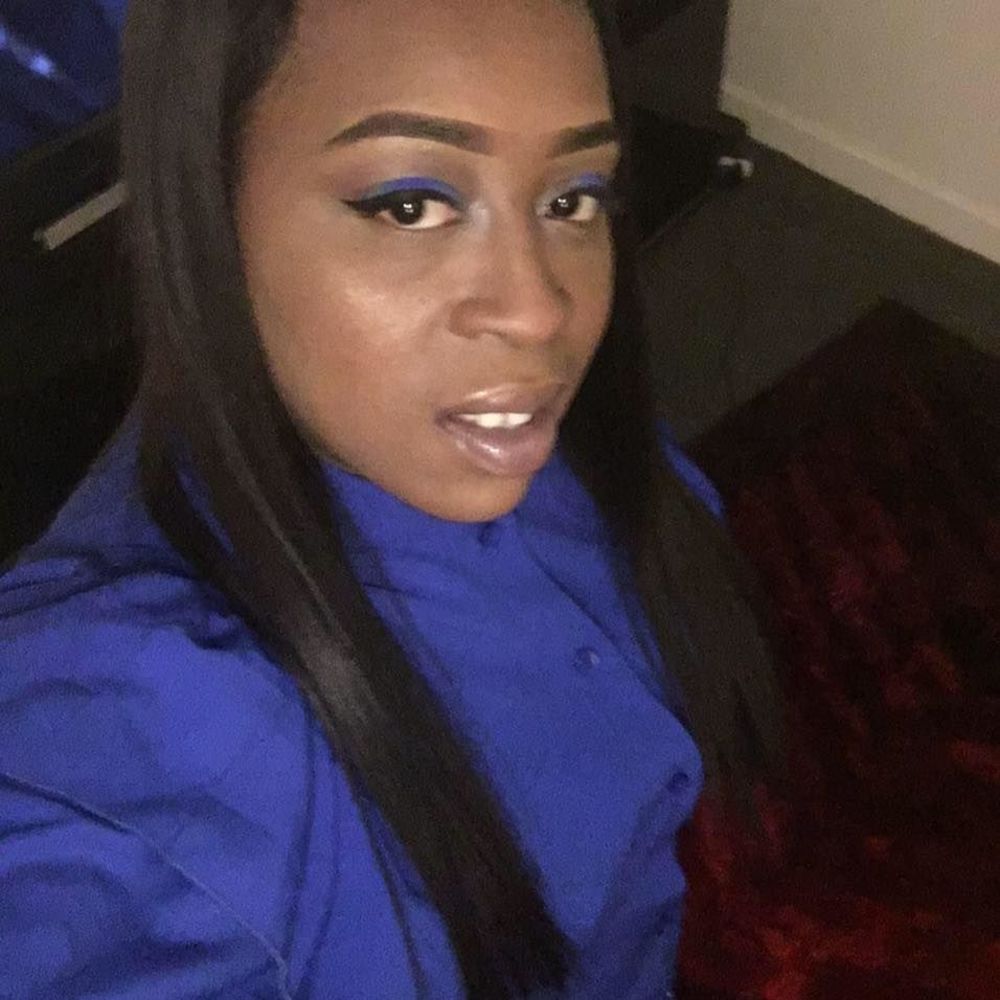 Meet your Posher, Ayeshia