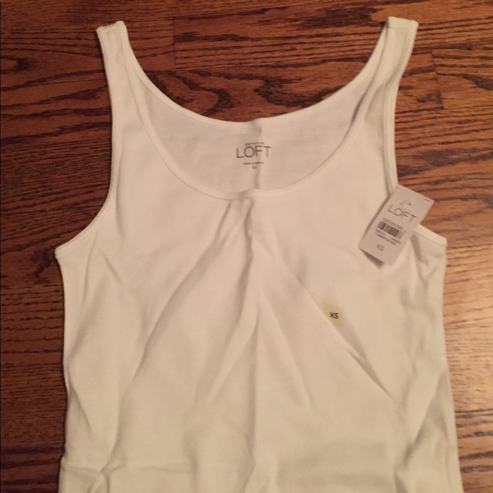 Ann Taylor Loft Tank.