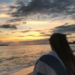 ATTENTION SHOPPERS ⬇️⬇️⬇️⬇️