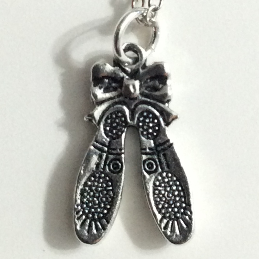 Ballet shoes necklace (and more)