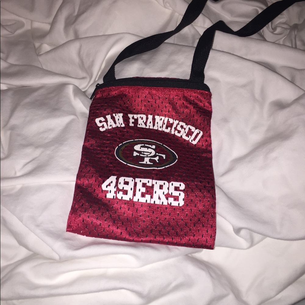 San Francisco 49ers pouch