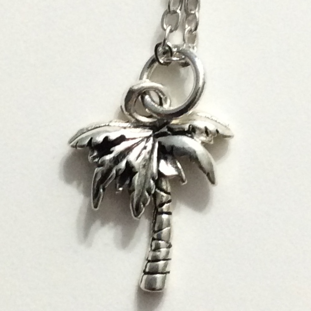 Palm tree necklace (and more)