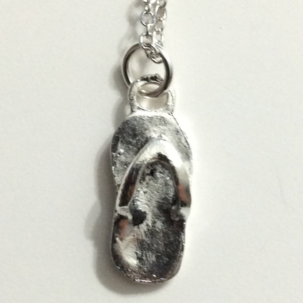 Flip flop necklace (and more)