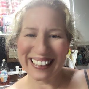 Meet your Posher, Jill