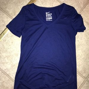 Nike tee