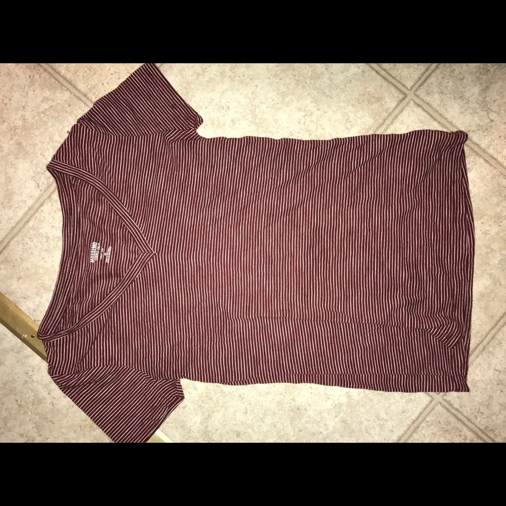 Strip tee