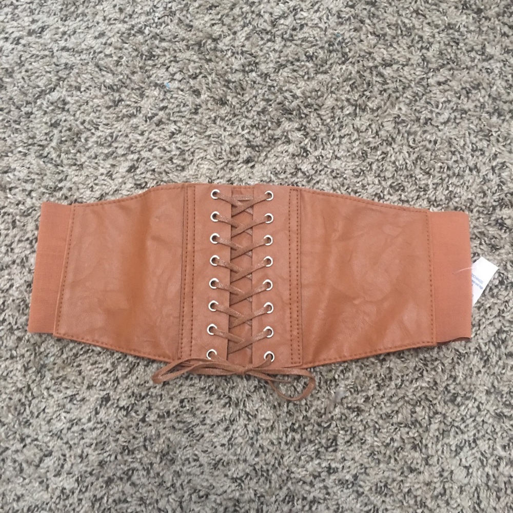 Wide high waisted belt