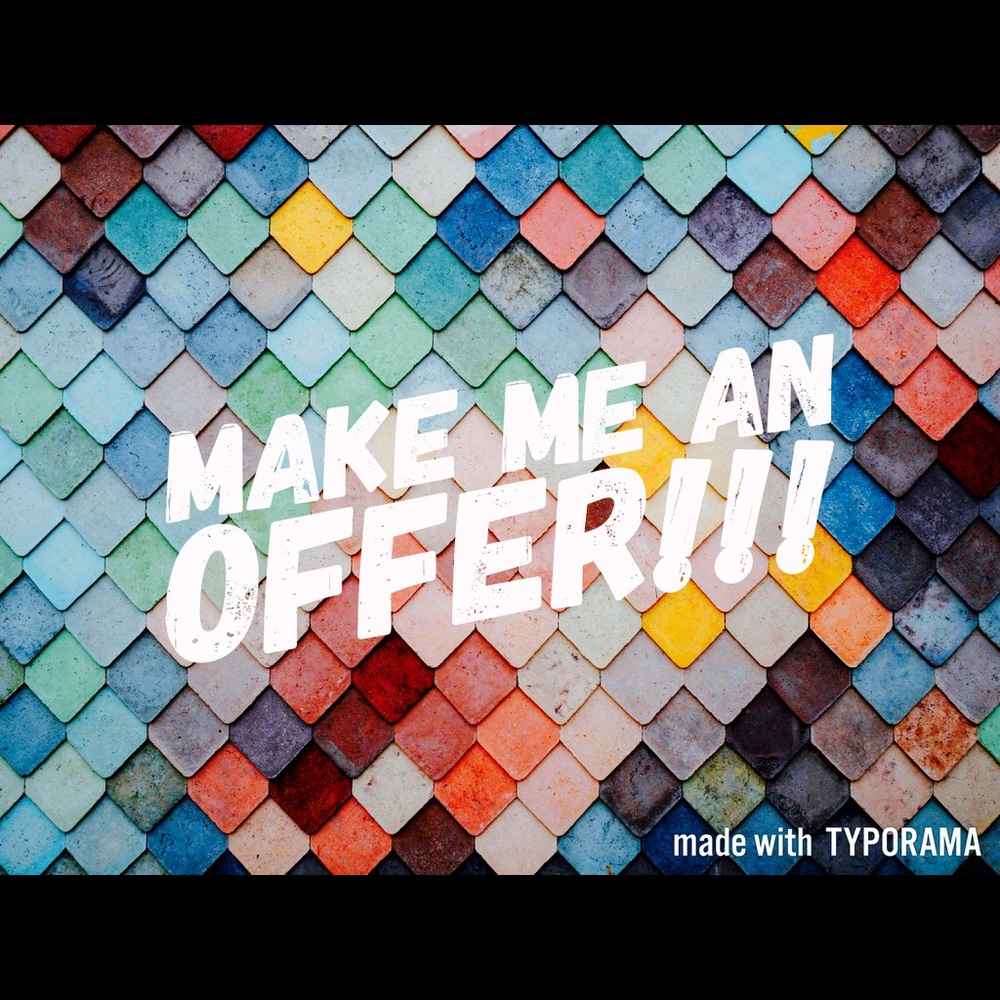 👍🏼😃MAKE OFFERS! 😃👍🏼