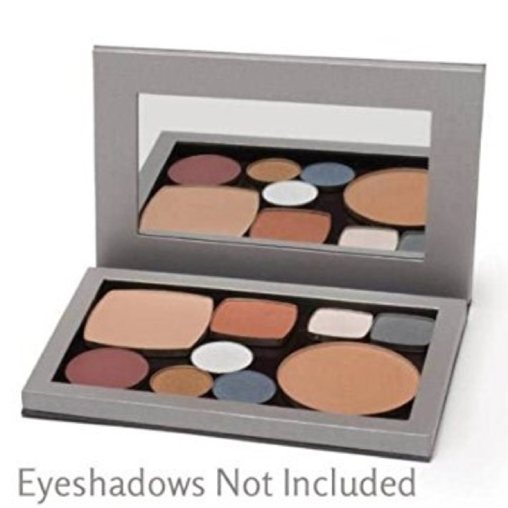 MYO GRAY CUSTOMIZABLE MAGNETIC MAKE-UP PALETTE