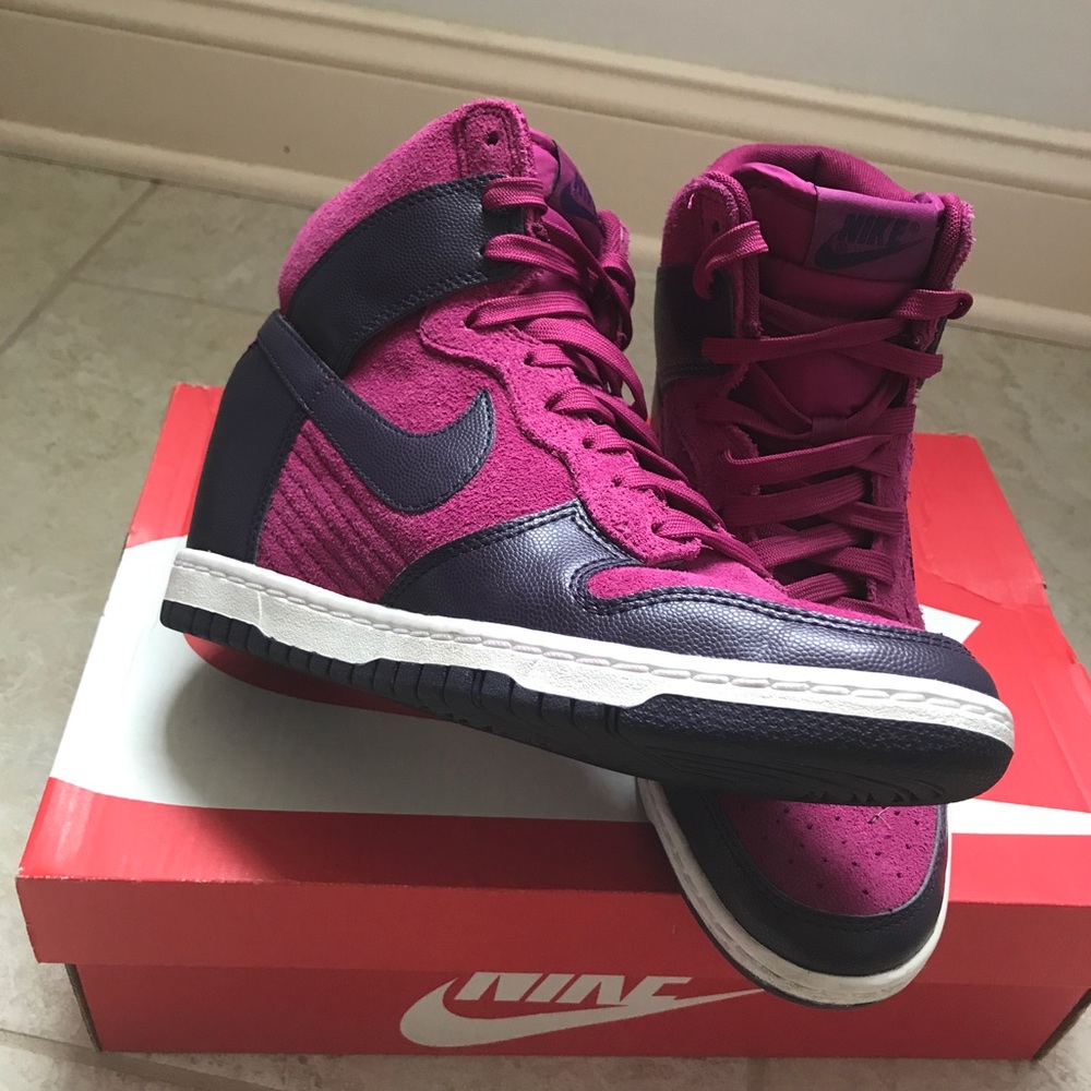 Women's Nike Drink Sky Hi Leather