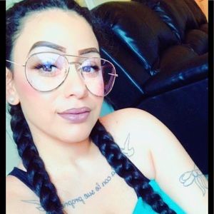 Meet your Posher, Cheyenne