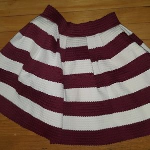 Burgundy & white short cupcake skirt