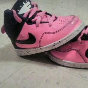 Nike Toddler Size 6 Shoes
