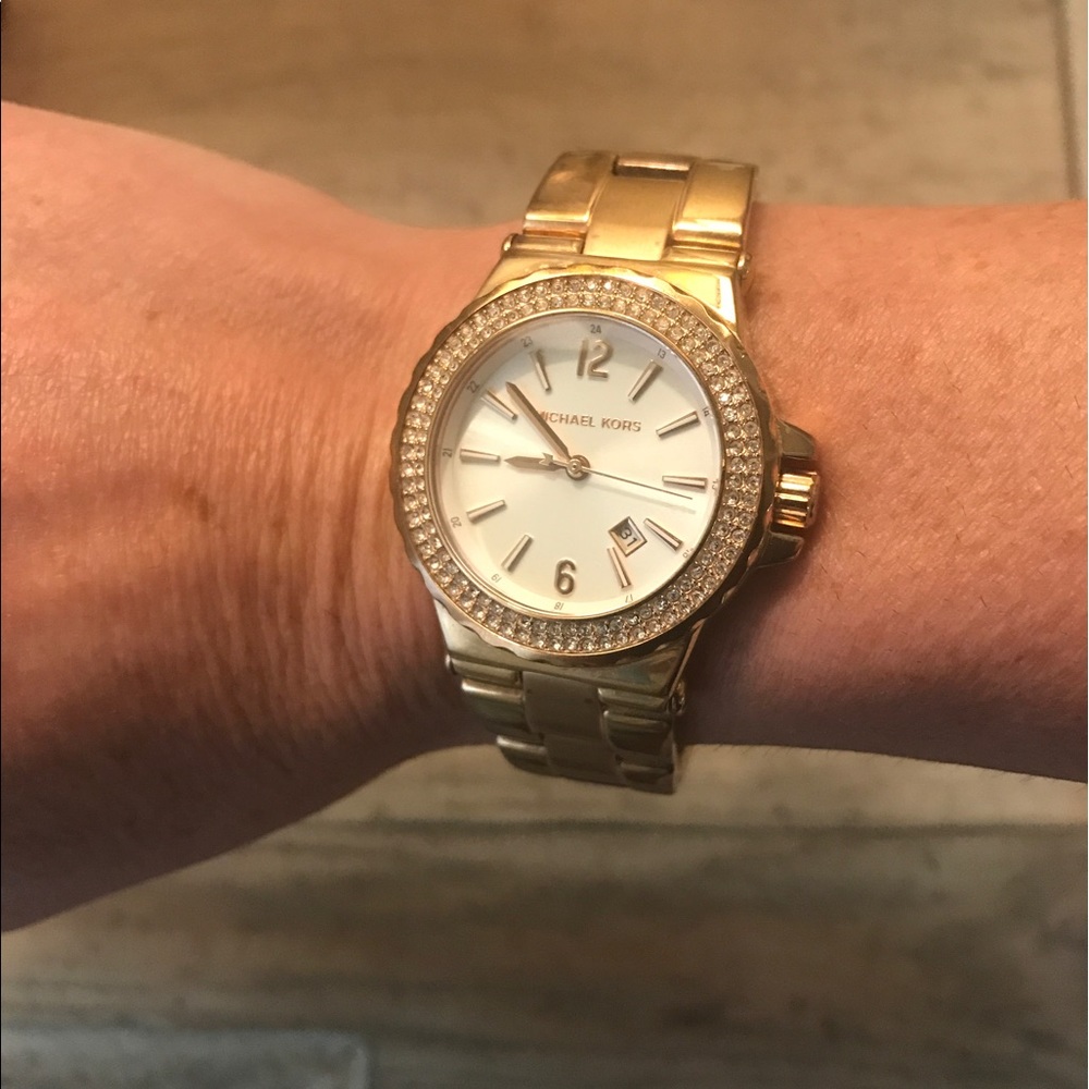 Watch - Picture 2 of 2