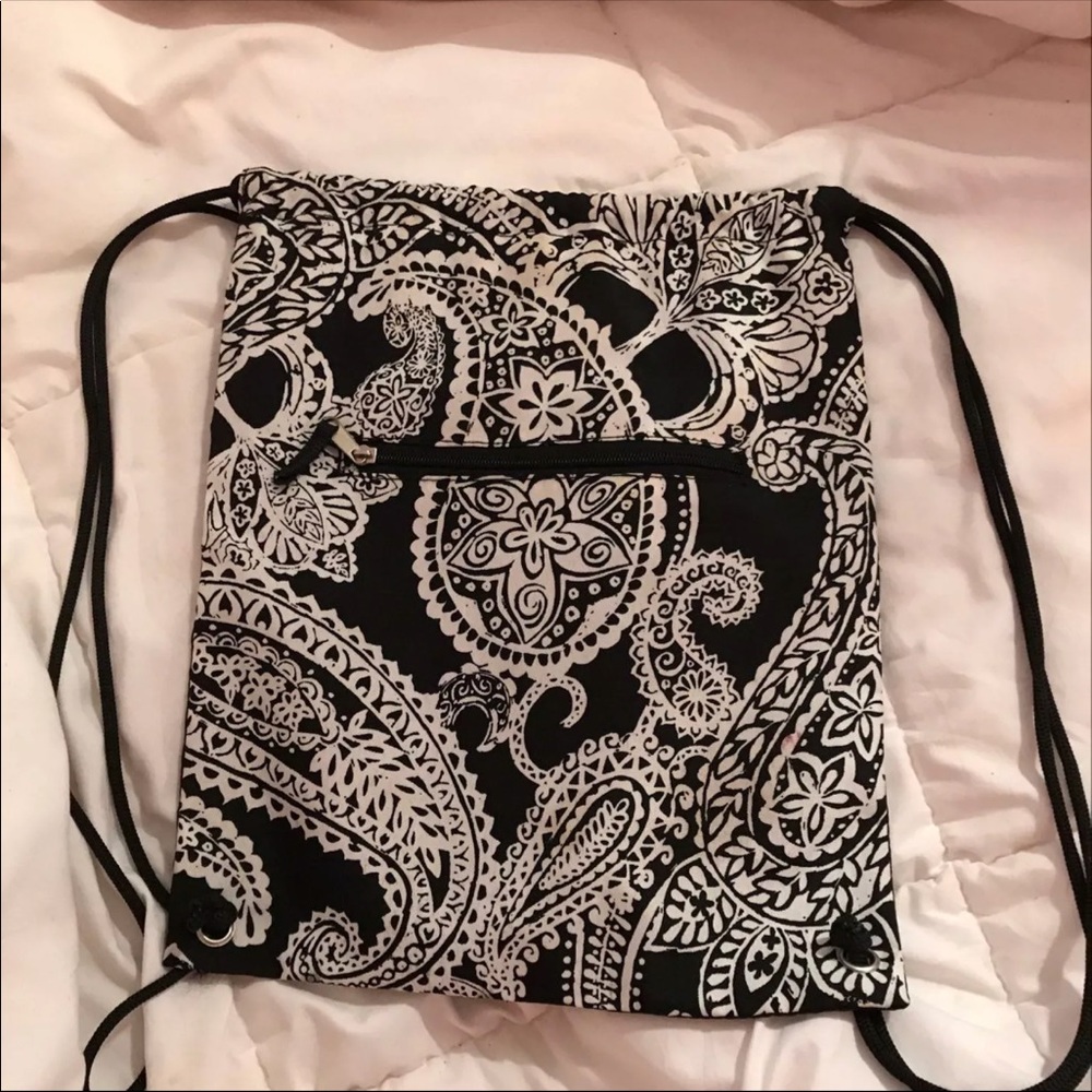 Black and white drawstring bag