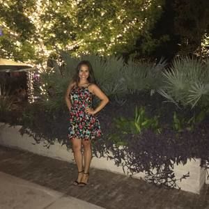 Meet your Posher, Rocio