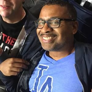 Meet your Posher, Bee