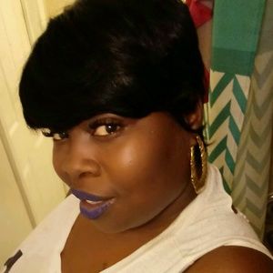 Meet your Posher, Jenny