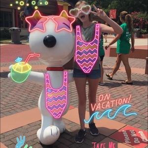 Meet your Posher, Evelyn