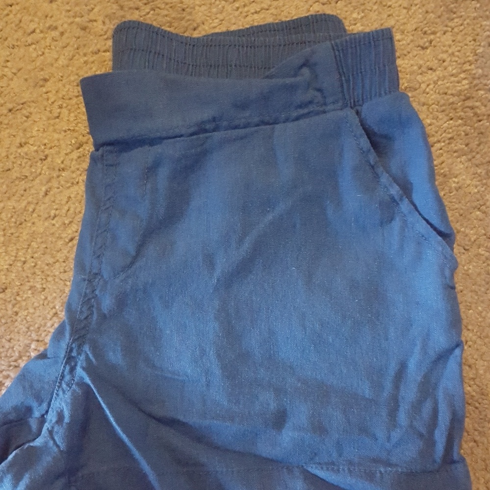 NWOT blue linen shorts from old navy