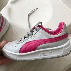 Puma sneakers, size 11.5, excellent condition