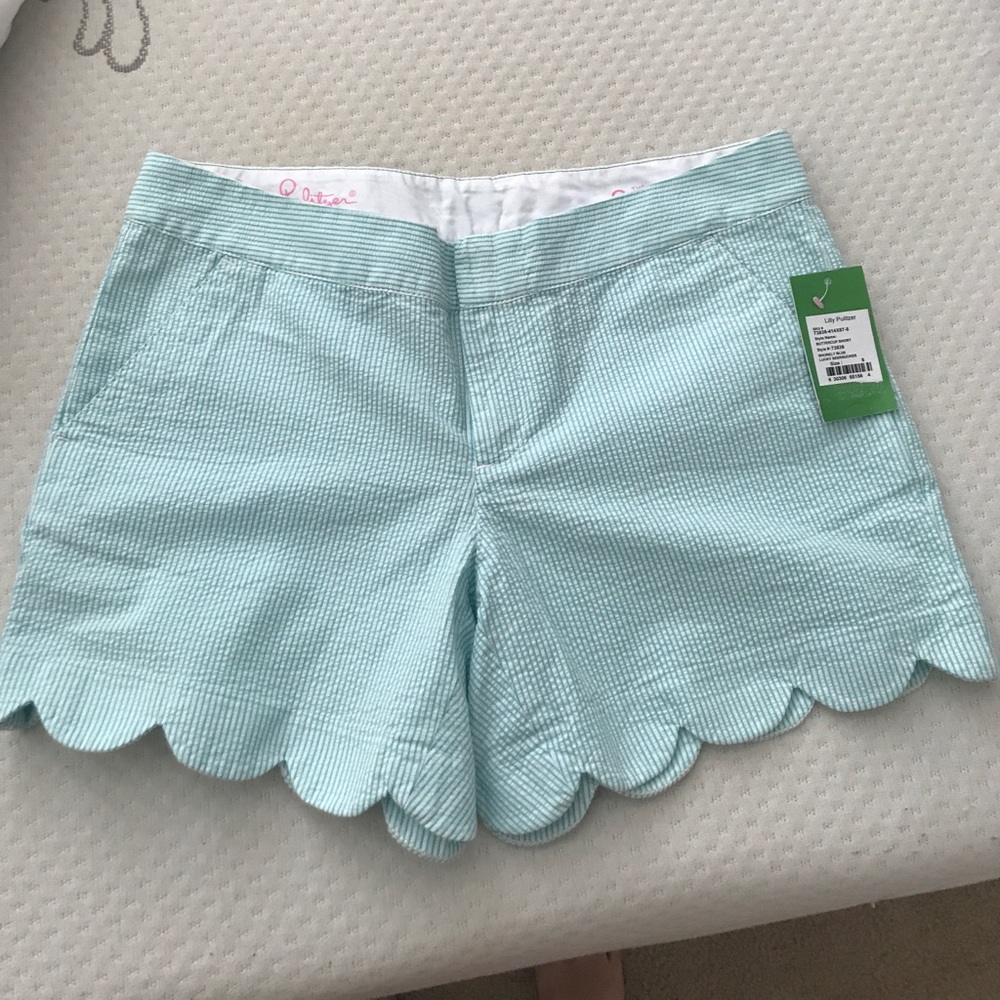 NWT Lilly Pulitzer Blue Seersucker Buttercup Short