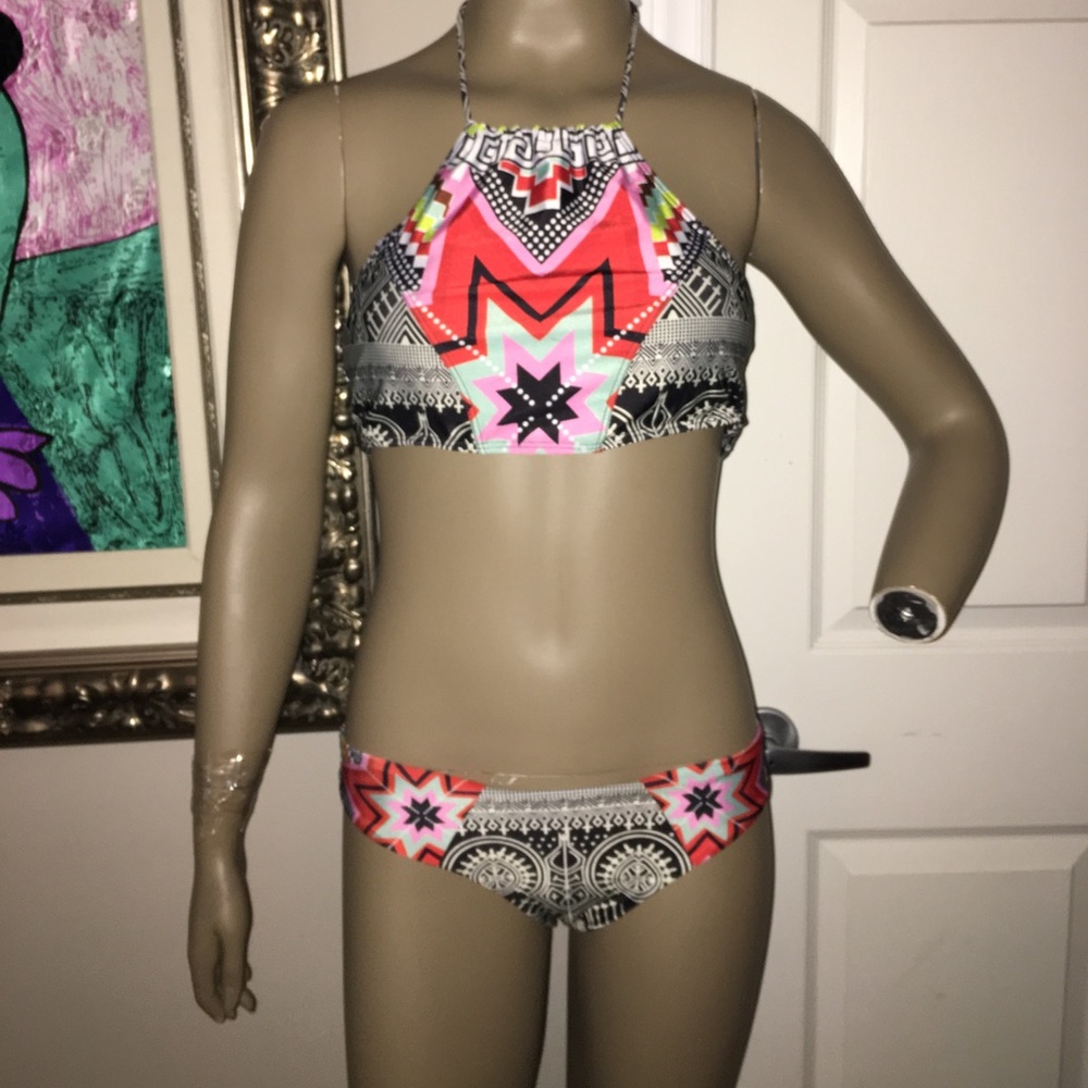 "NEW" POO. CHAI BIKINI